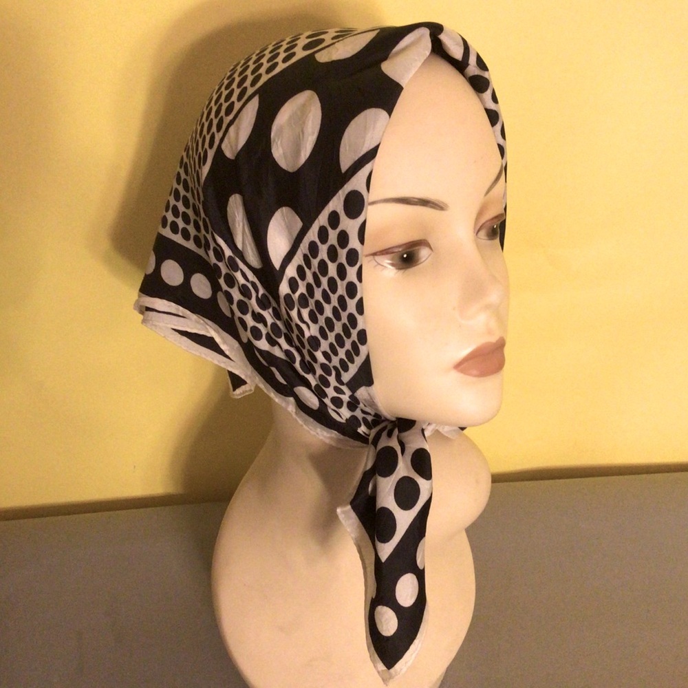 RARE Vintage Vera Neumann B&W 100% Silk Scarf